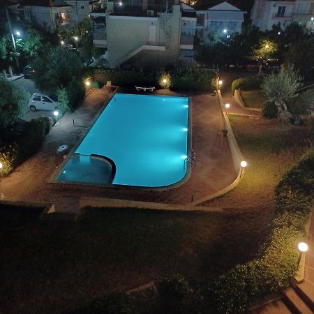 Gerakini 2Br Apt With Shared Pool 외부 사진