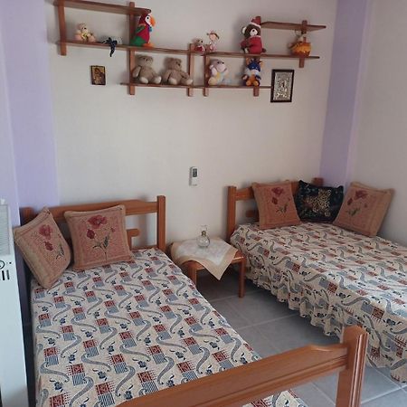Gerakini 2Br Apt With Shared Pool 외부 사진