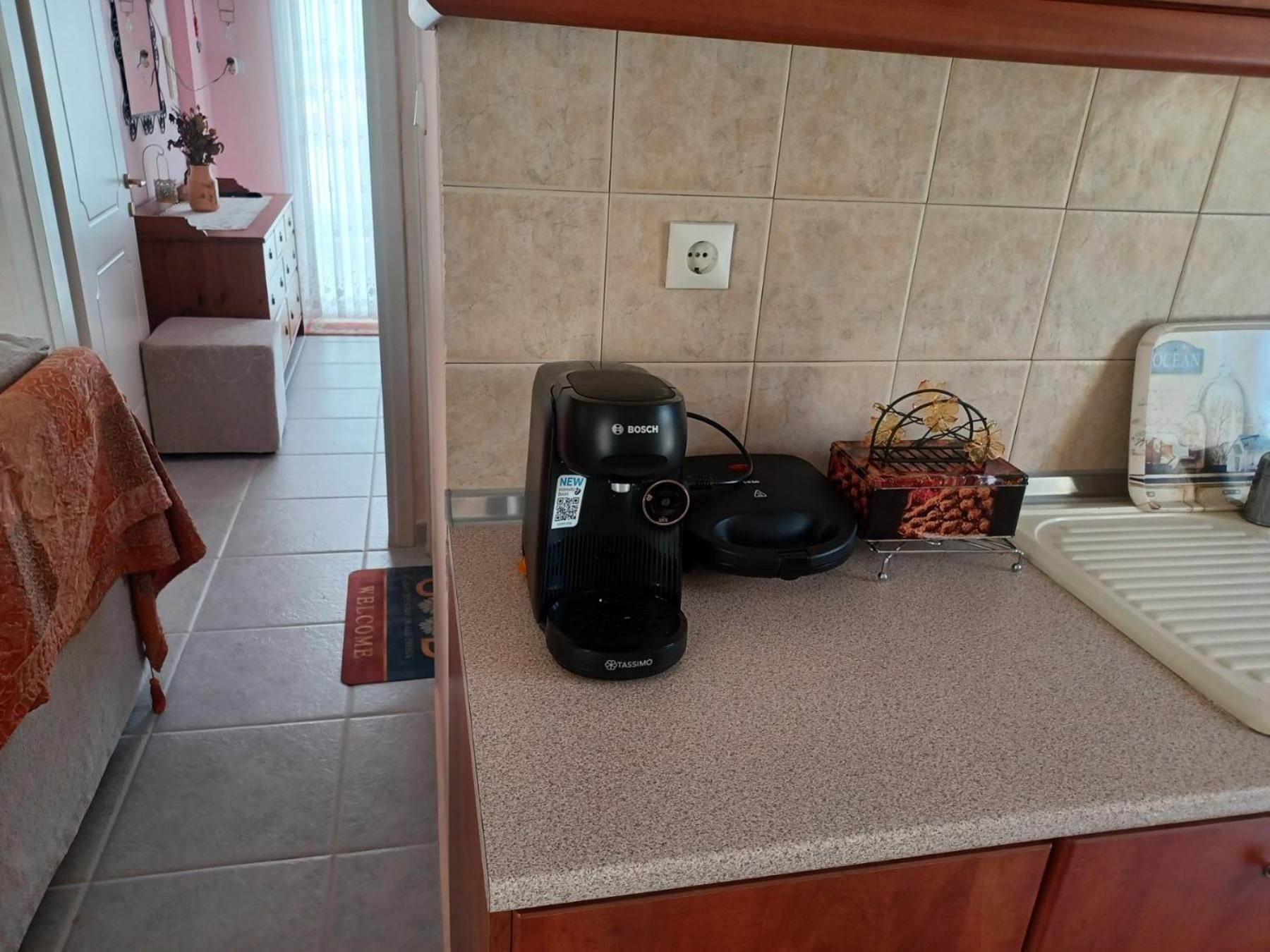 Gerakini 2Br Apt With Shared Pool 외부 사진