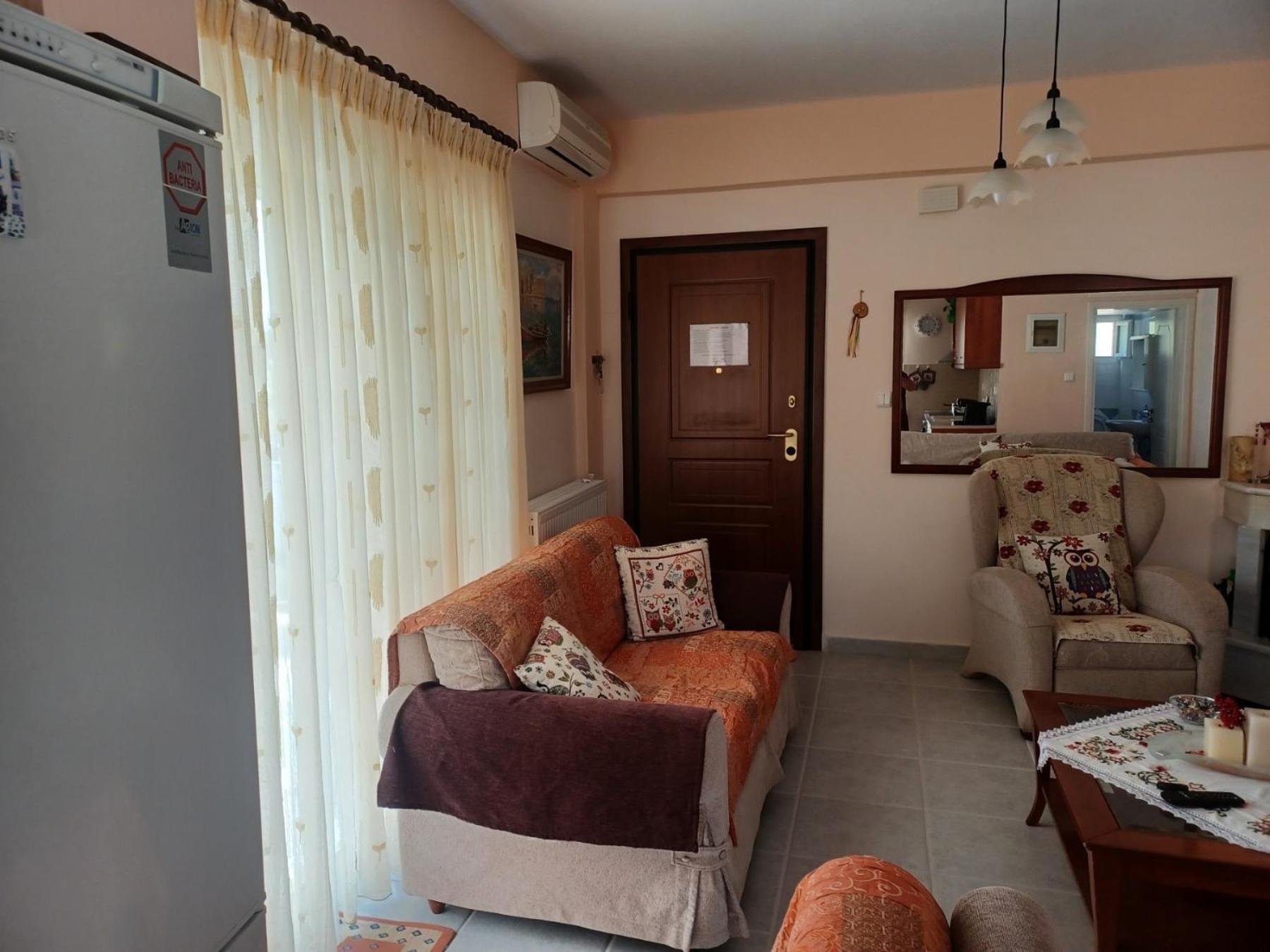 Gerakini 2Br Apt With Shared Pool 외부 사진