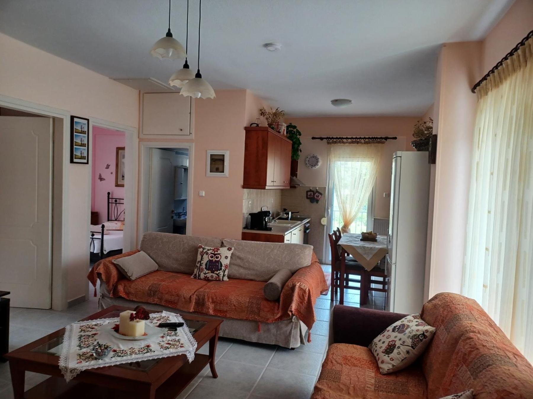 Gerakini 2Br Apt With Shared Pool 외부 사진