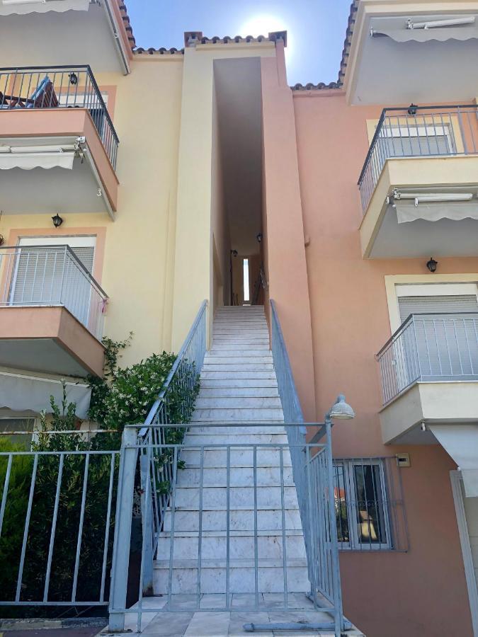 Gerakini 2Br Apt With Shared Pool 외부 사진